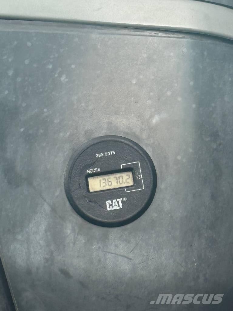 CAT M 325 D MH Escavatori gommati