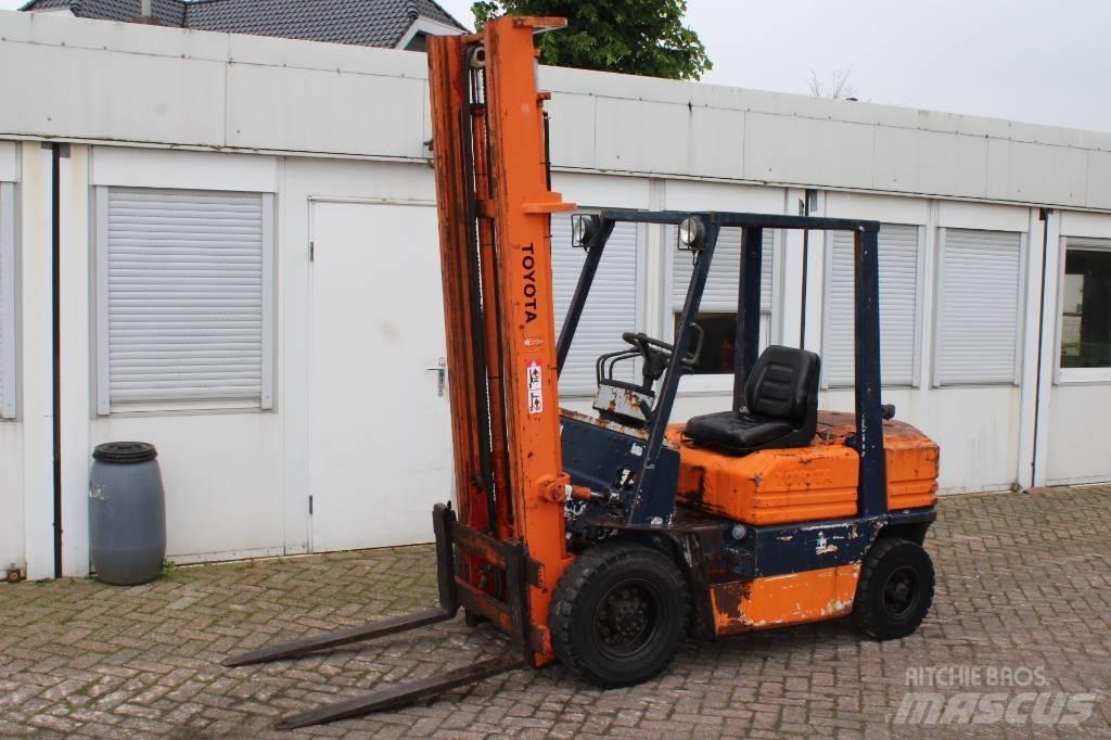 Toyota 5 FD 25 Carrelli elevatori diesel