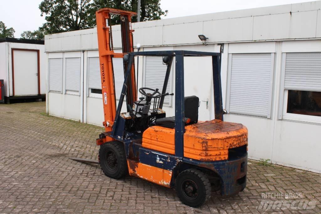 Toyota 5 FD 25 Carrelli elevatori diesel