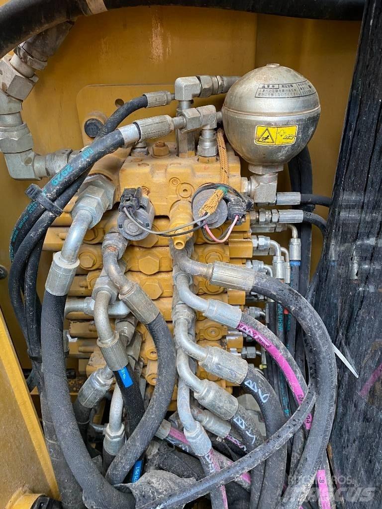 CAT 305.5 Escavatori cingolati
