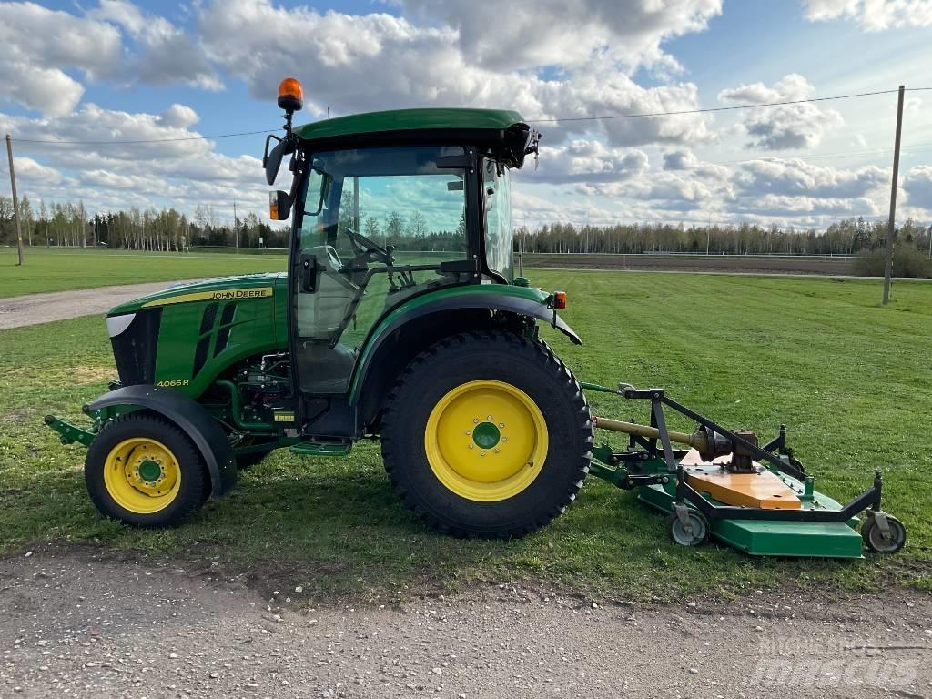John Deere 4066 R Trattori