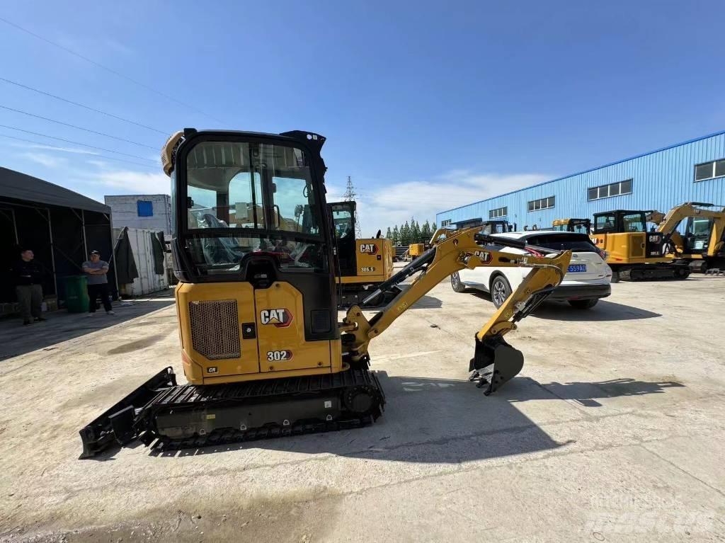 CAT 302 Miniescavatori