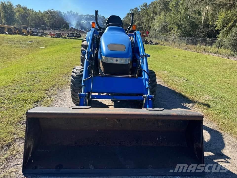 New Holland TC 35 Trattori