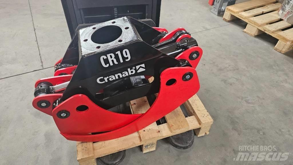 Cranab CR 19 Caricatronchi con base su rimorchio