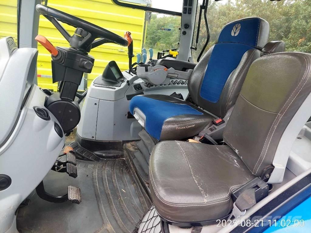New Holland T 7.230 Trattori