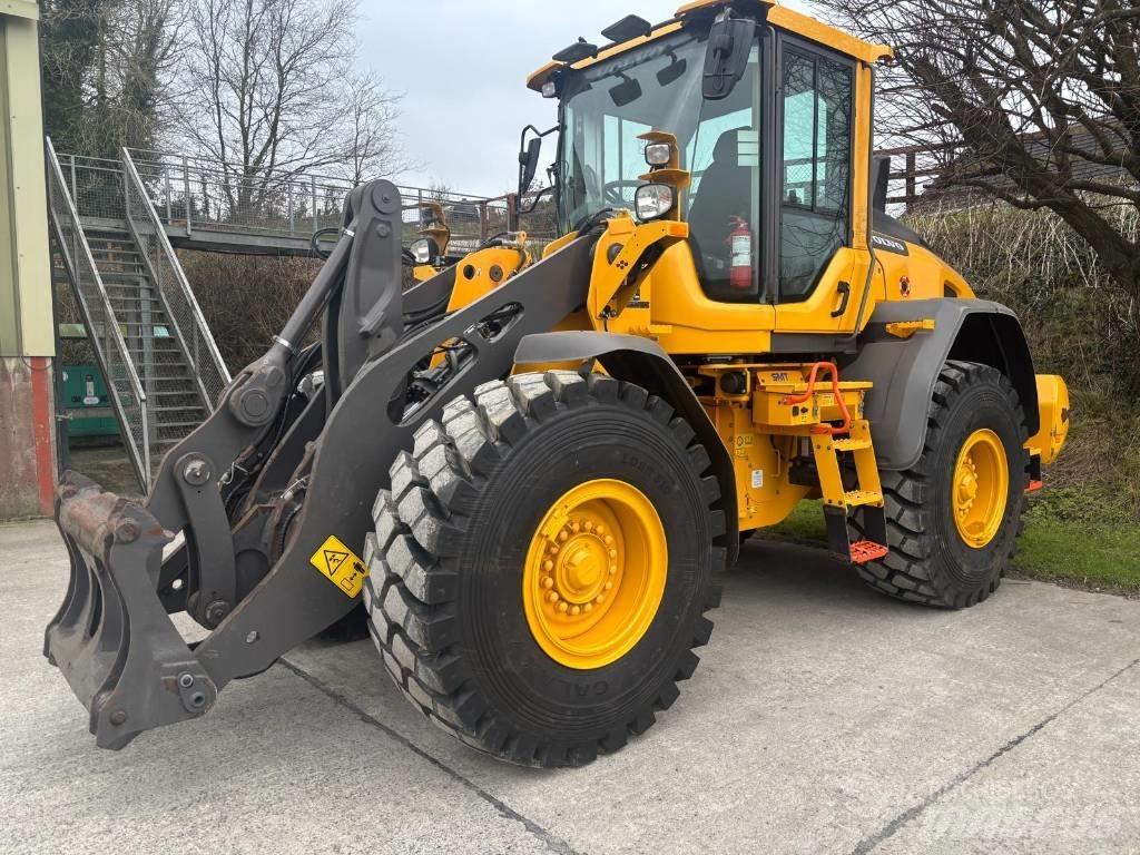 Volvo L90H Pale gommate
