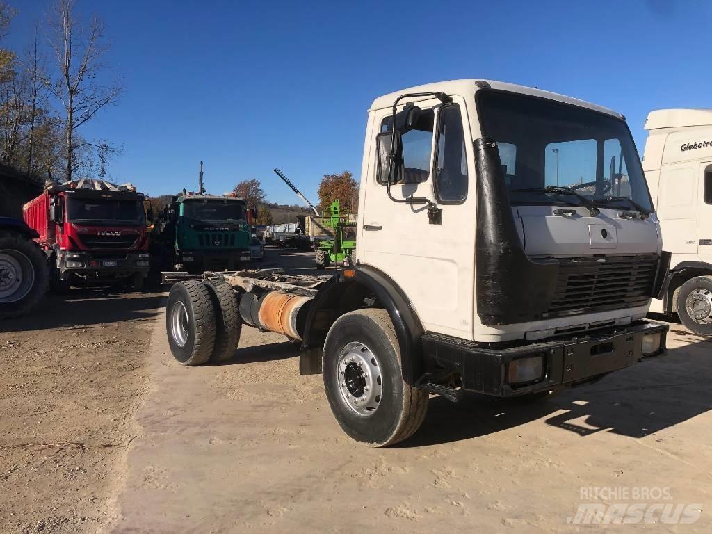 Mercedes-Benz 1922 Camion altro