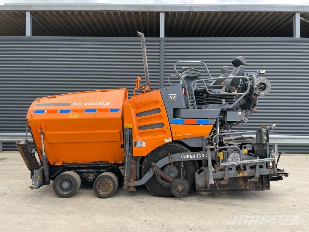 Vögele SUPER 1303-3I Finitrici