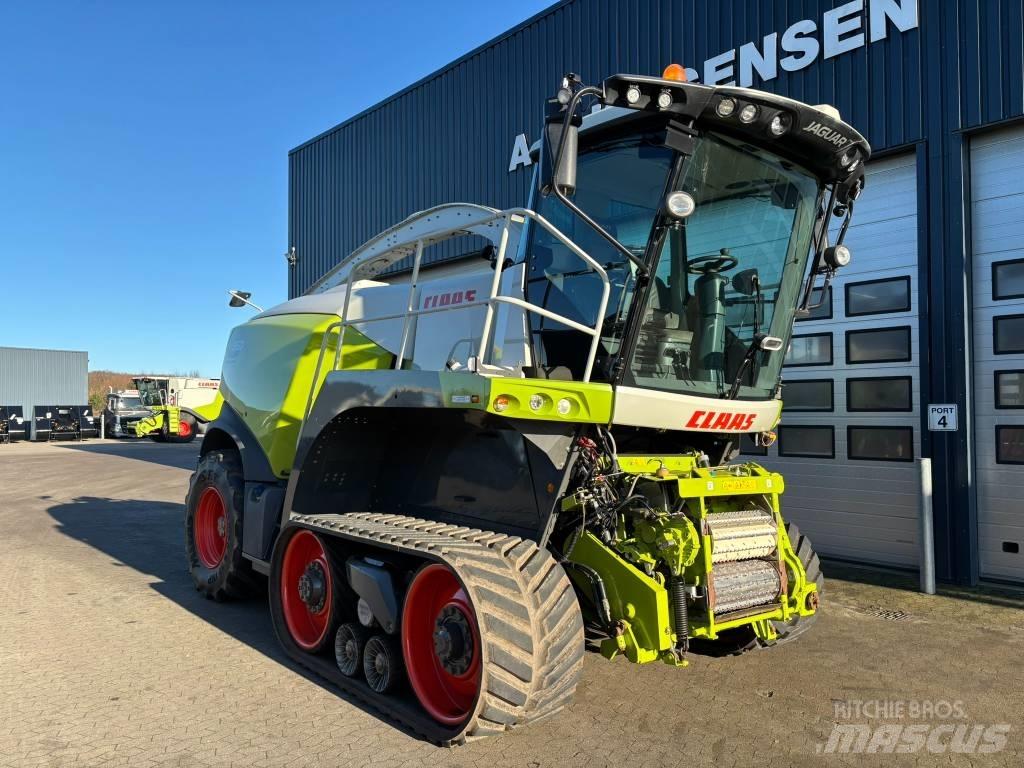 CLAAS Jaguar 960 4WD Trince semoventi