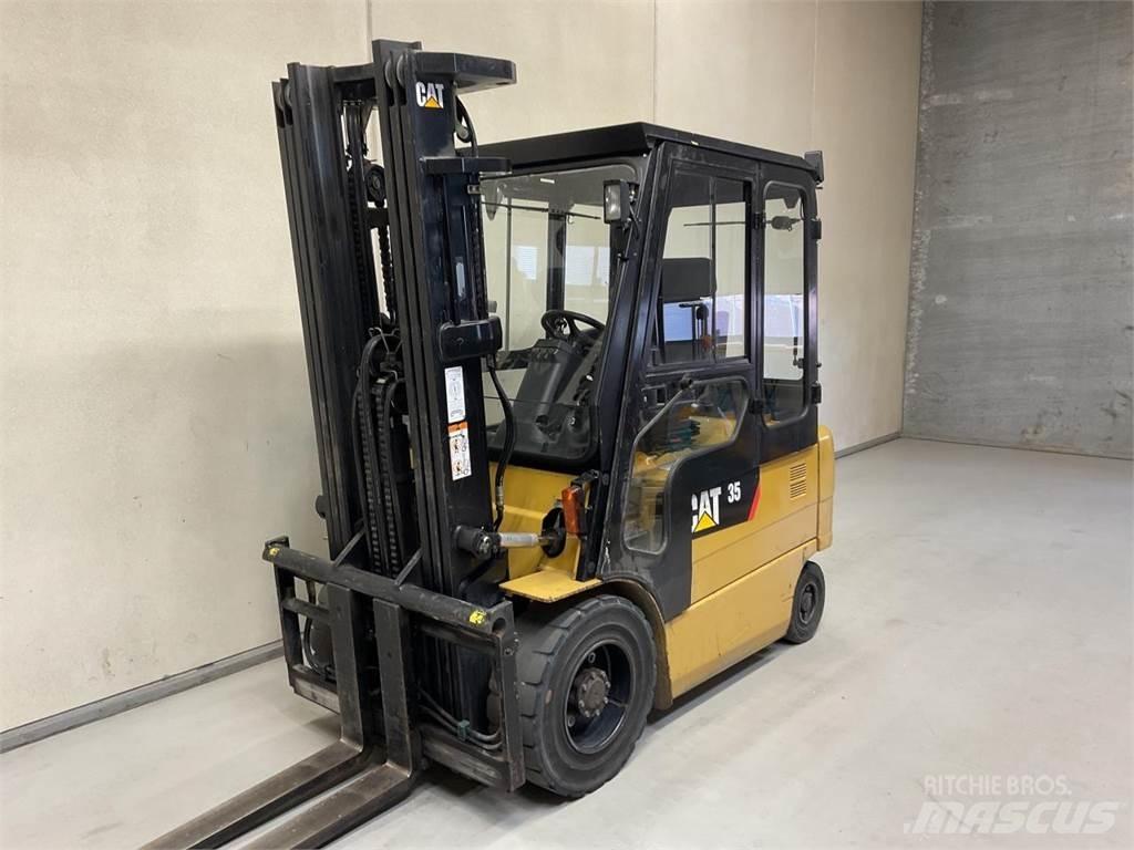 CAT EP35K-PAC Carrelli elevatori elettrici