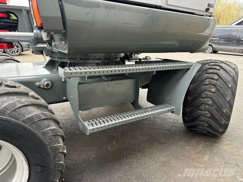 Neuson 6503WD Miniescavatori