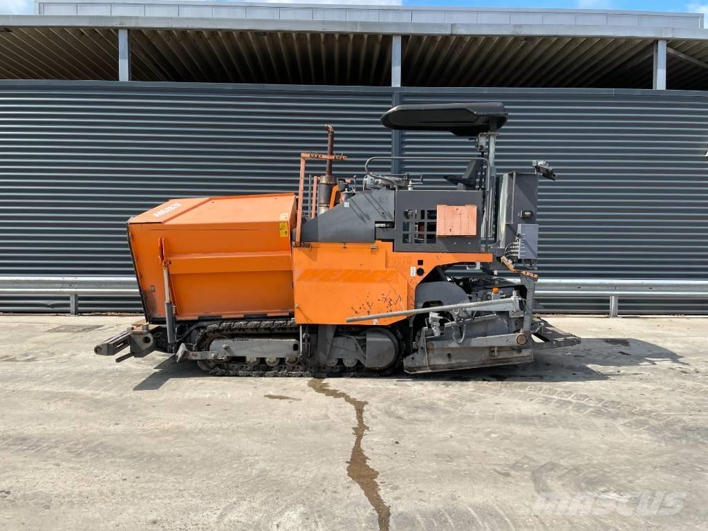 ABG TITAN 2820 Finitrici