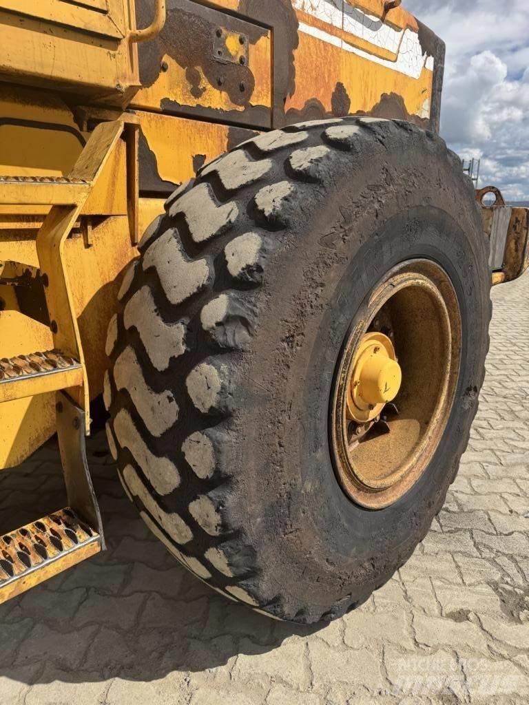 Volvo L 70 C Pale gommate