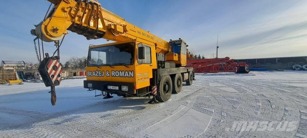 Liebherr LTM 1050 Gru per tutti i terreni