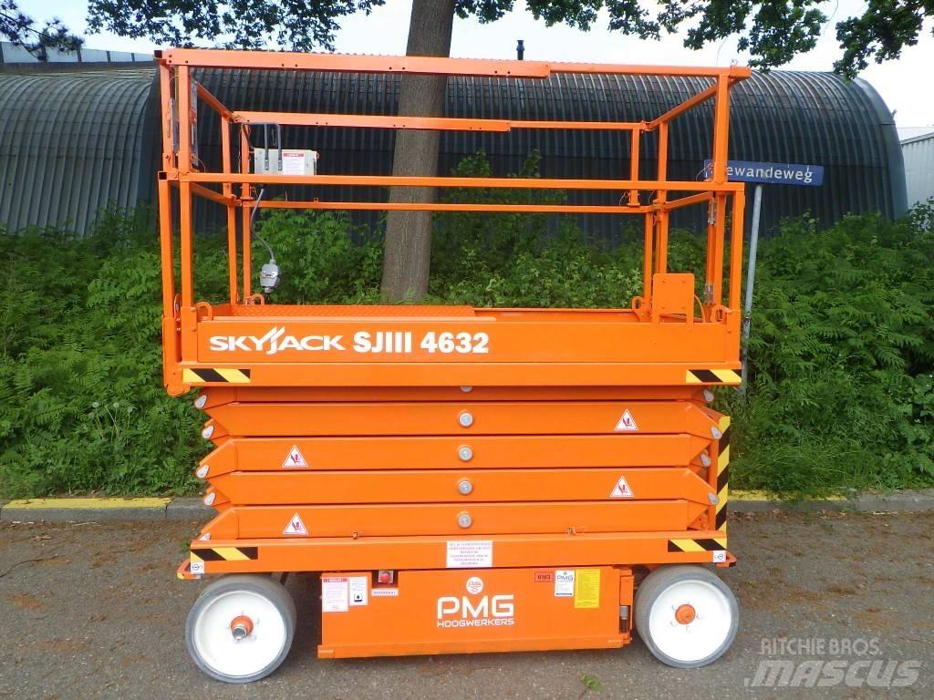 SkyJack SJ4632 Piattaforme a pantografo