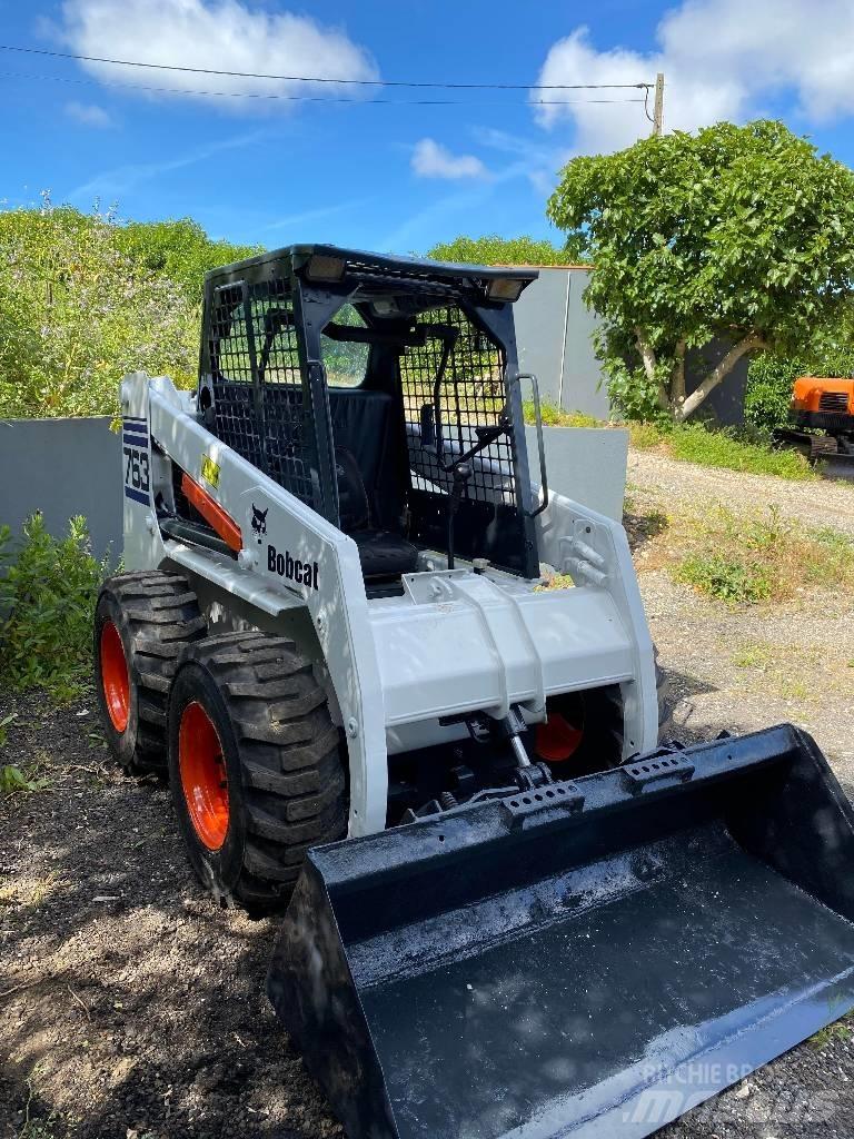 Bobcat 763 Mini pale