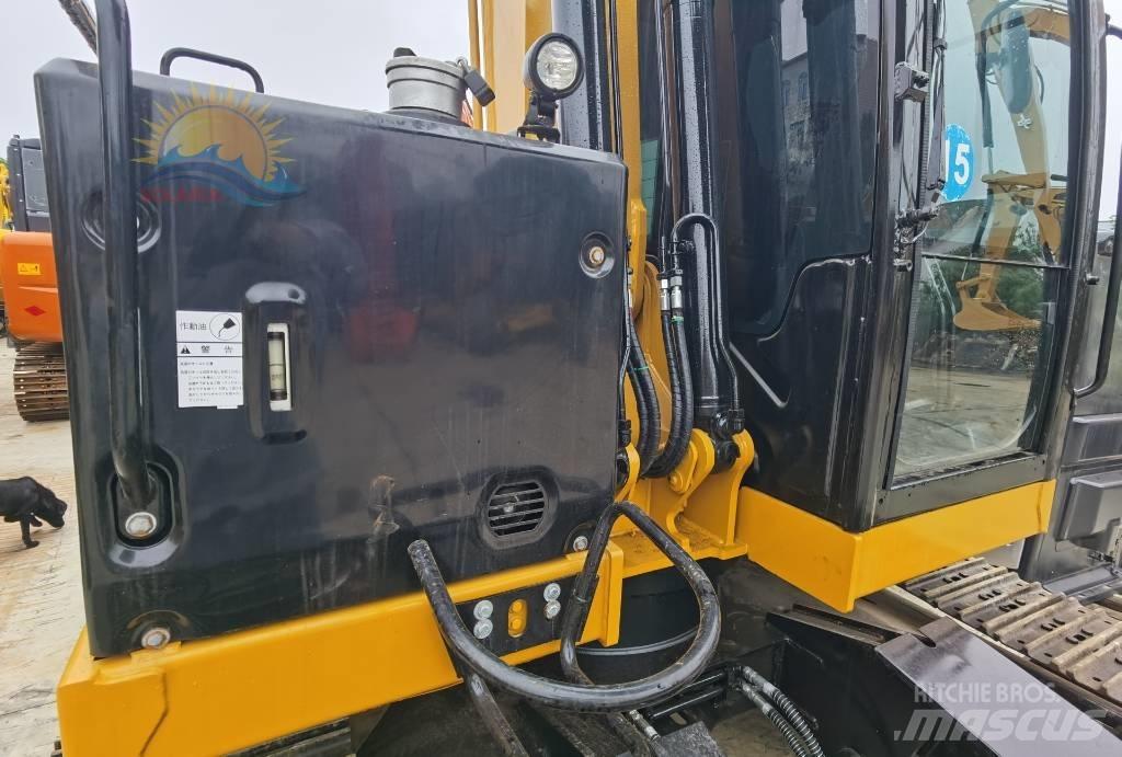 CAT 310 Escavatori cingolati