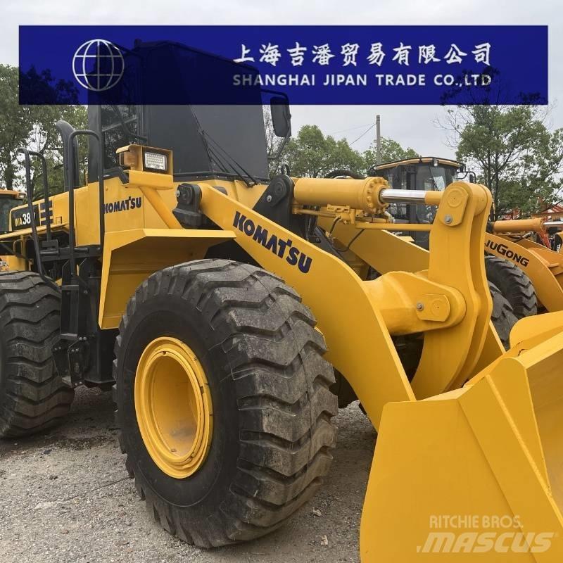Komatsu WA 380 Pale gommate