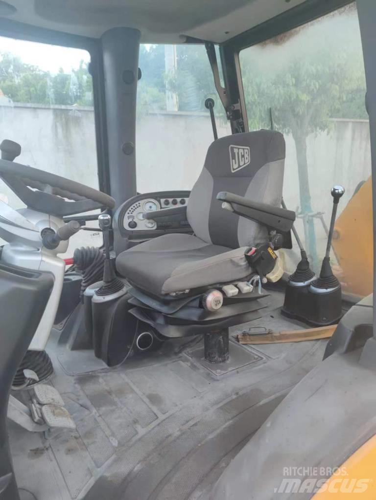JCB 3 CX Terne
