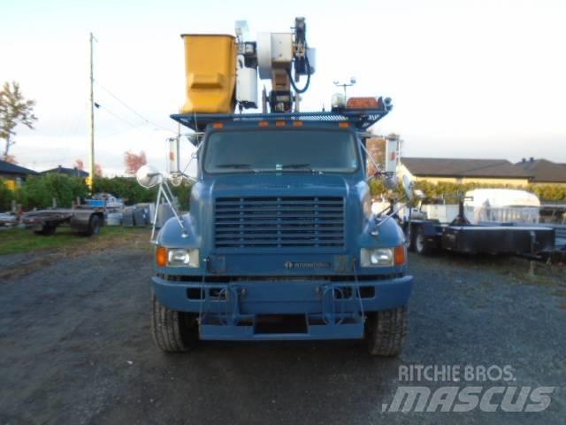 International F 4900 Piattaforme autocarrate