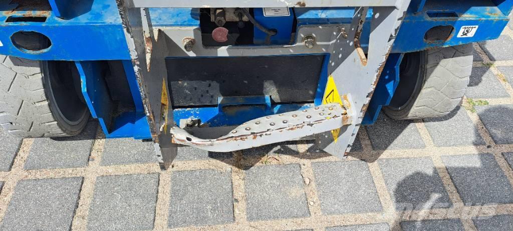 Genie GS4047 Piattaforme a pantografo