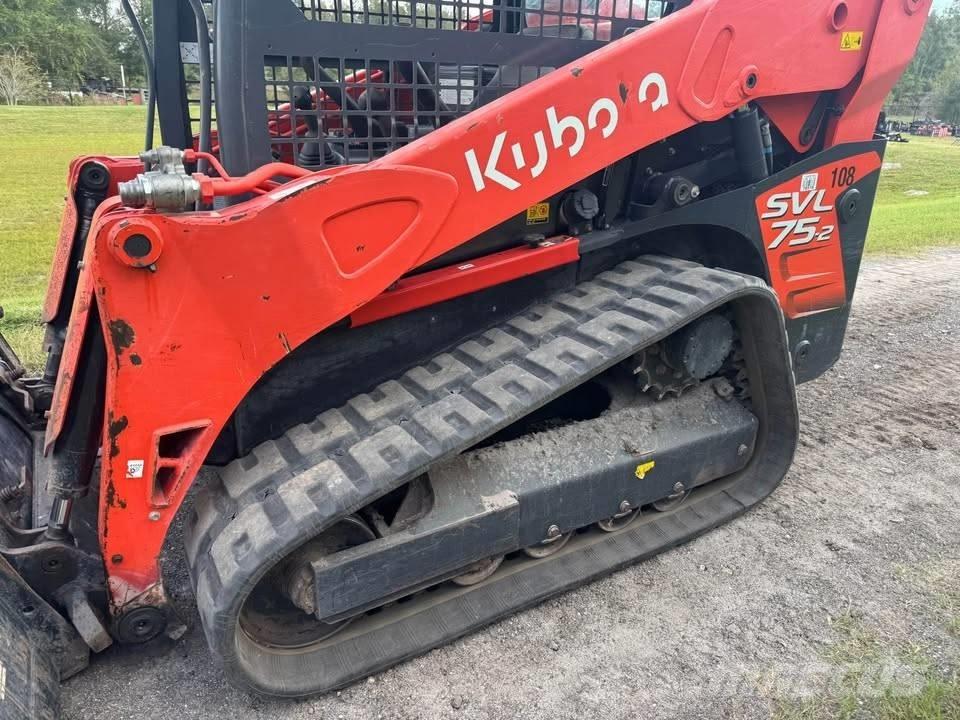 Kubota SVL 75-2 Mini Pale Gommate