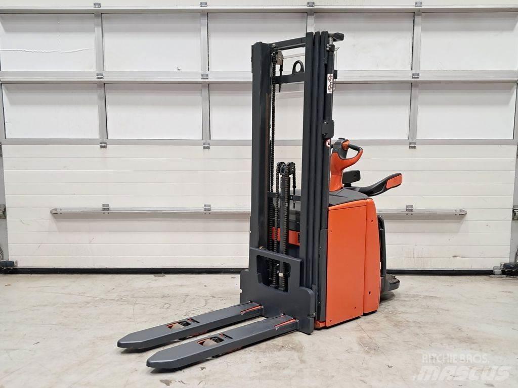 Linde L14 AP Transpallet uomo a terra