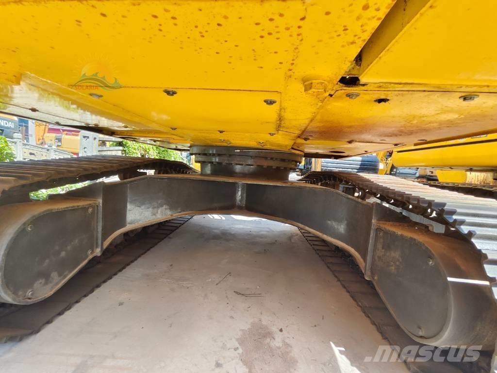 Komatsu PC 220-8 Escavatori cingolati
