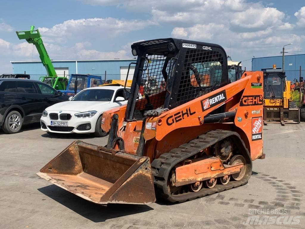 Gehl RT135 Mini pale