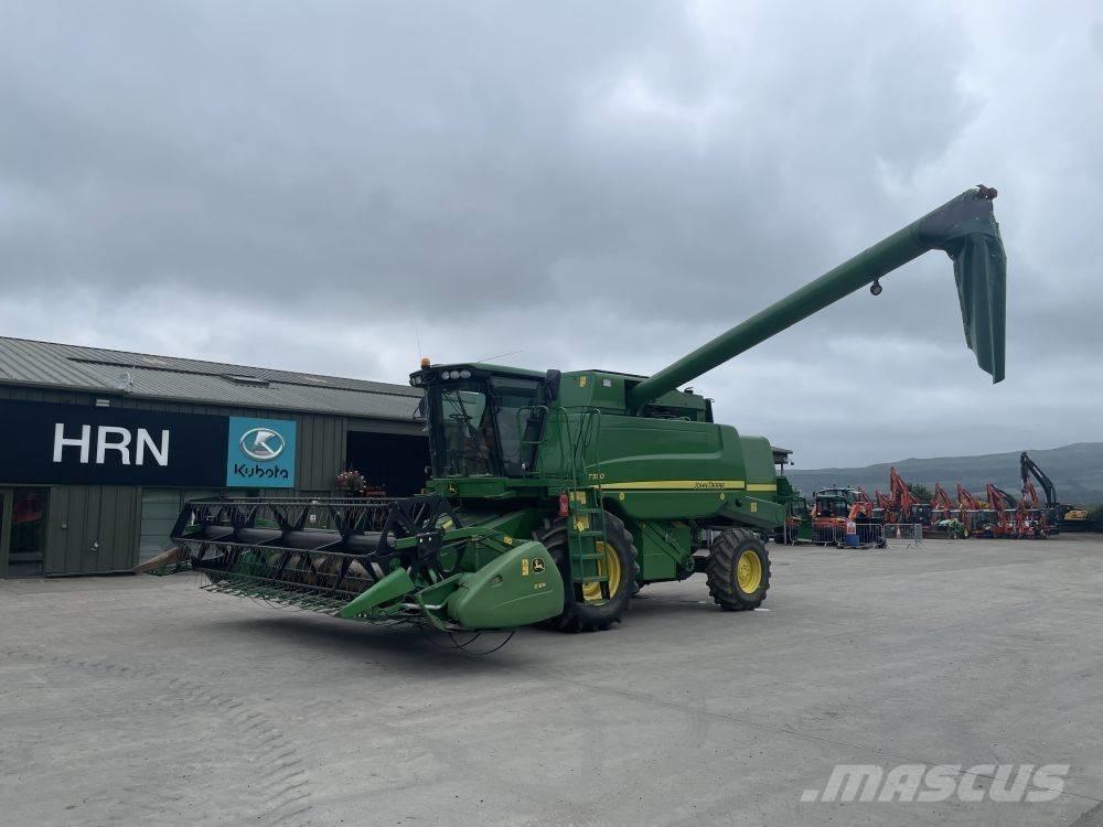 John Deere T 550 Mietitrebbiatrici
