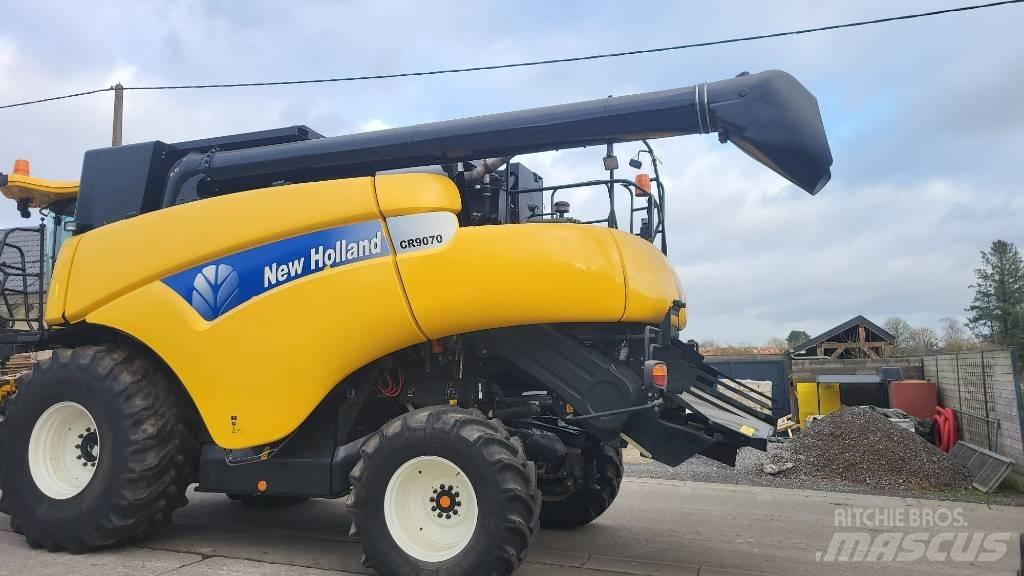 New Holland CR9070 Mietitrebbiatrici