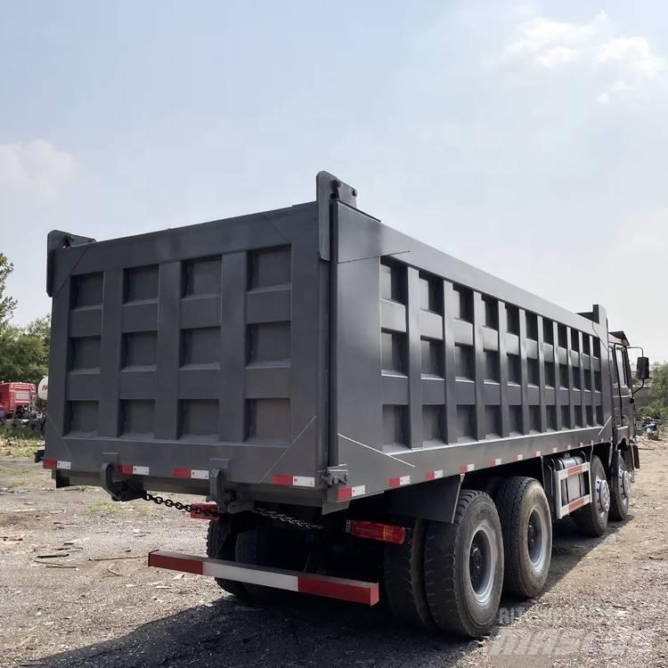 Shacman F3000 8X4 Camion ribaltabili