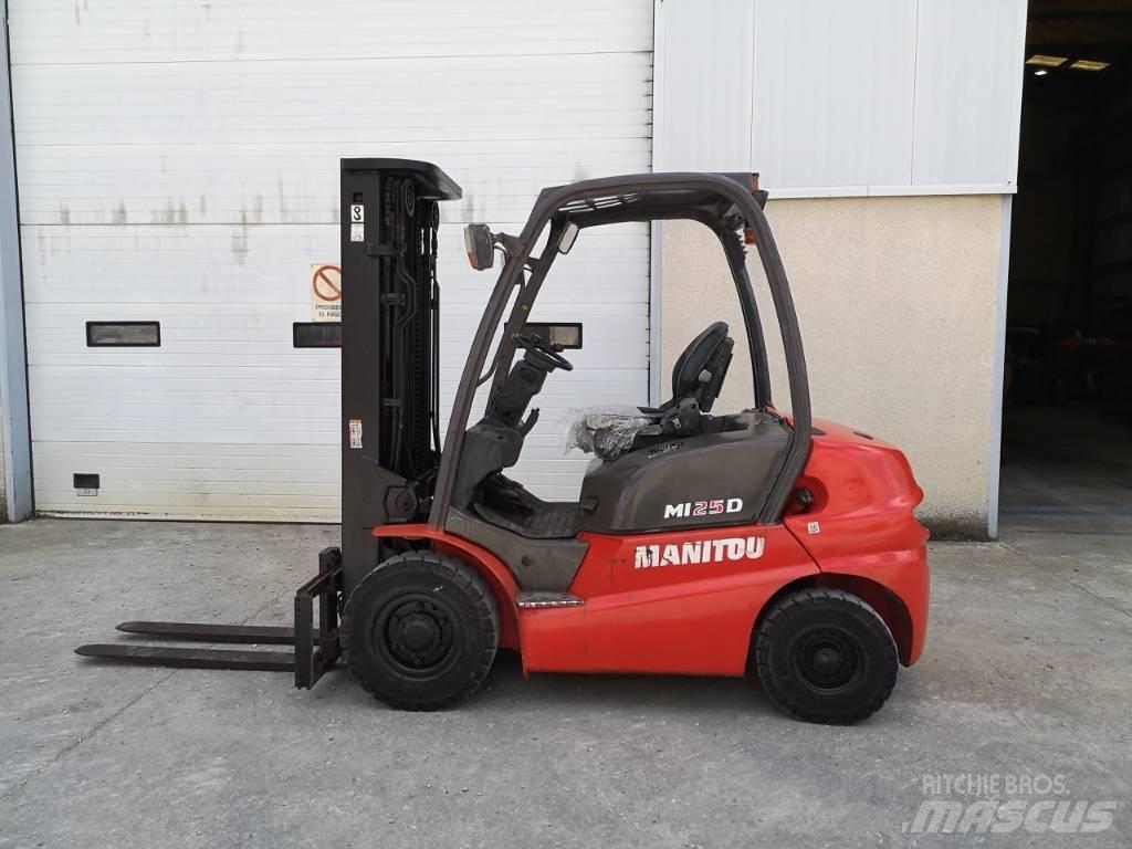Manitou MI25D Carrelli elevatori GPL