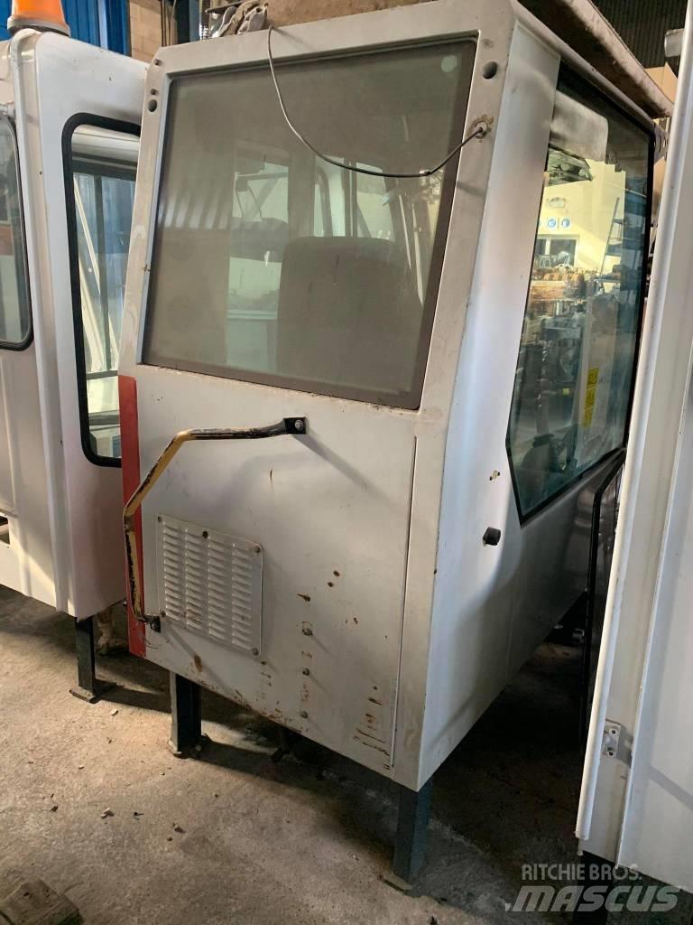 O&K Pms III Cabine e interni