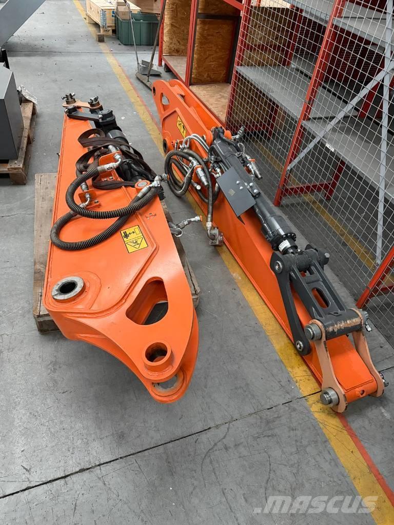 Develon DX 100 W-7 Escavatori gommati