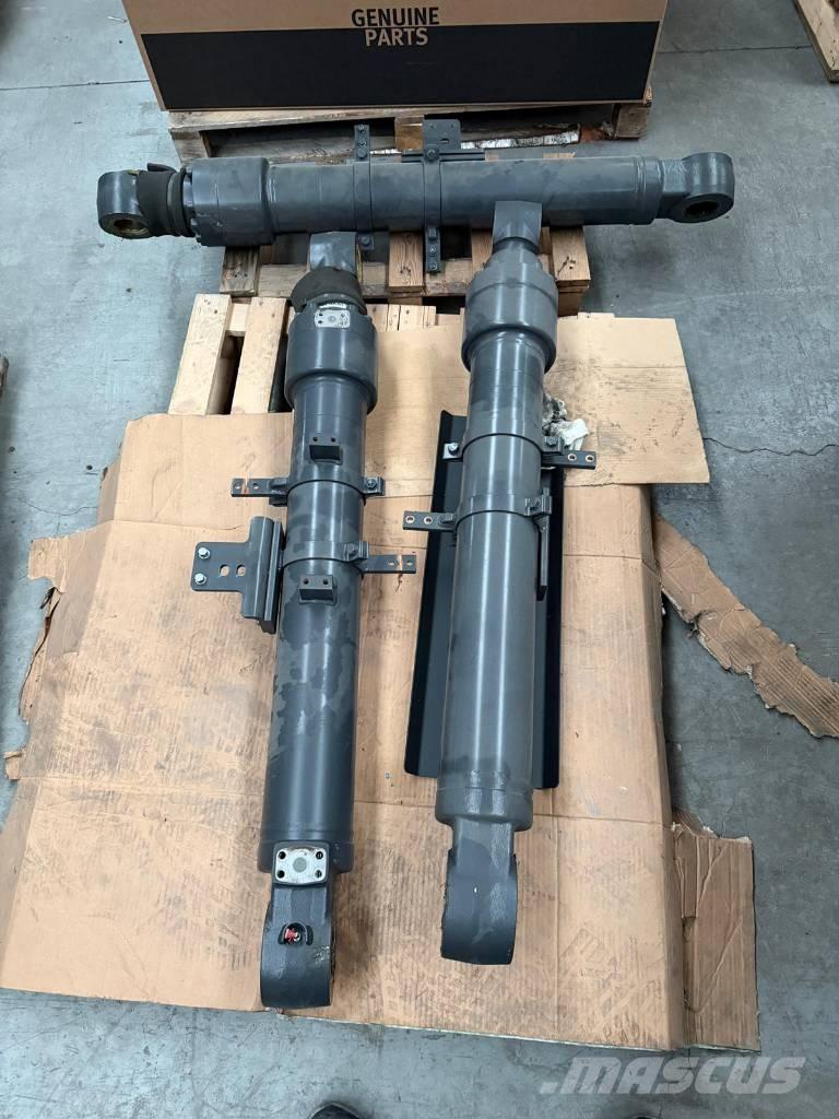 Develon DX 100 W-7 Escavatori gommati