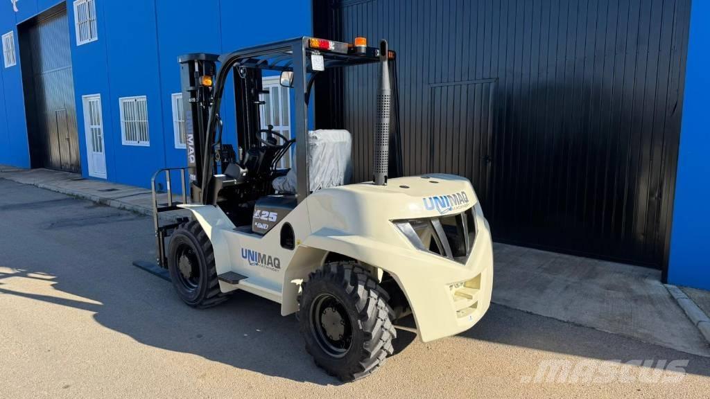  UNIMAQ R4D25 Carrelli elevatori diesel