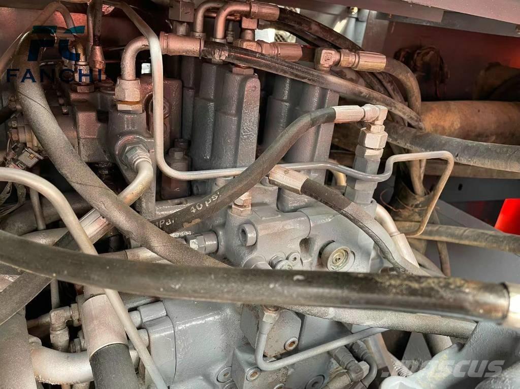 Hitachi EX 200 LC-5 Escavatori cingolati