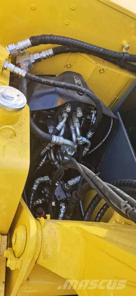 Komatsu 60-8 Escavatori cingolati