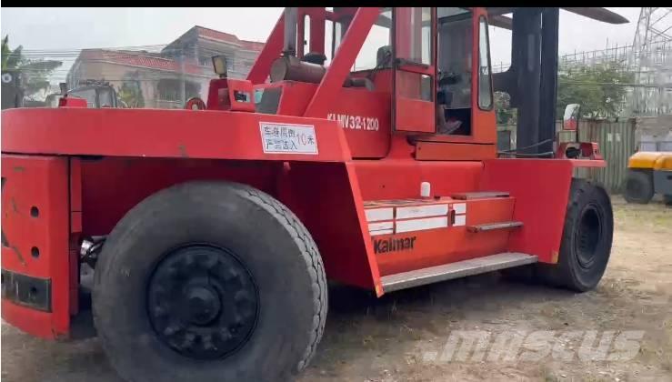 Kalmar DC30-1200 Carrelli elevatori diesel