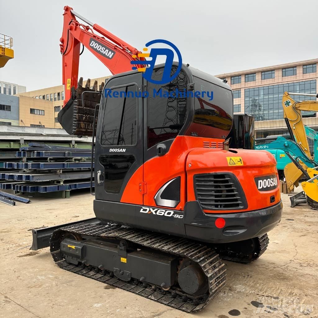 Doosan DX 60 Miniescavatori