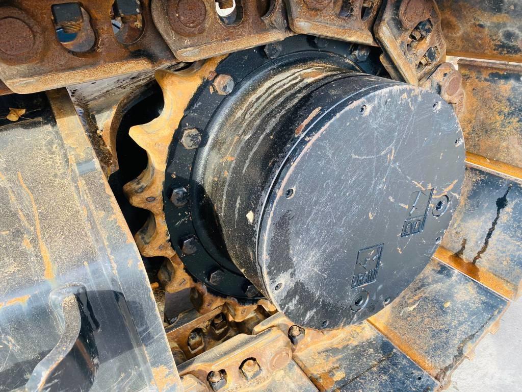 CAT 325 Escavatori cingolati