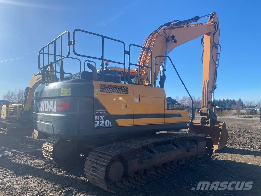 Hyundai HX220L Escavatori cingolati