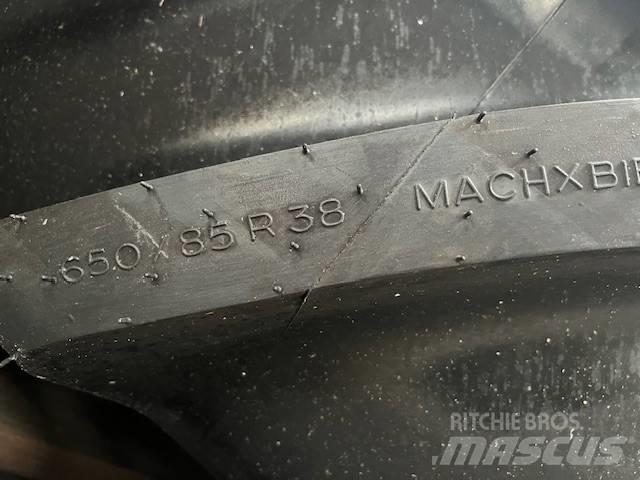 Michelin MachXBib Pneumatici, ruote e cerchioni