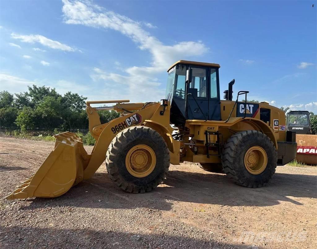 CAT 966H Pale gommate