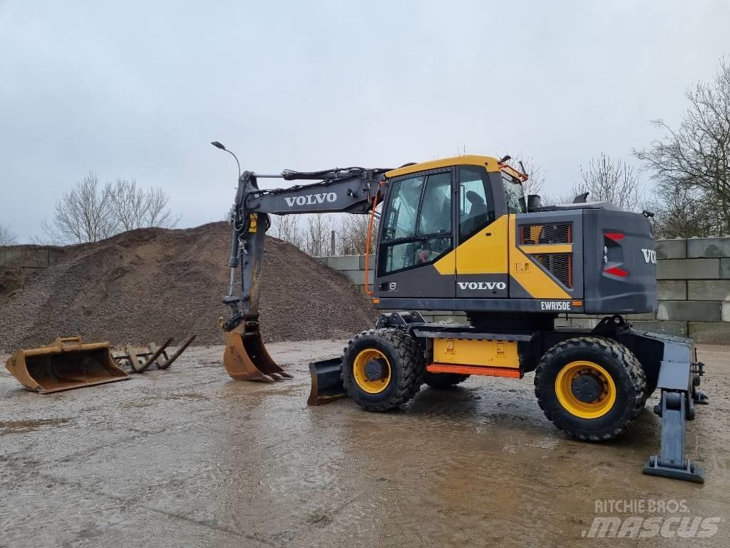 Volvo EWR 150 E Escavatori gommati