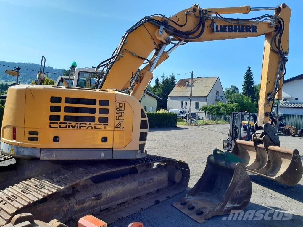 Liebherr R 924 Escavatori cingolati