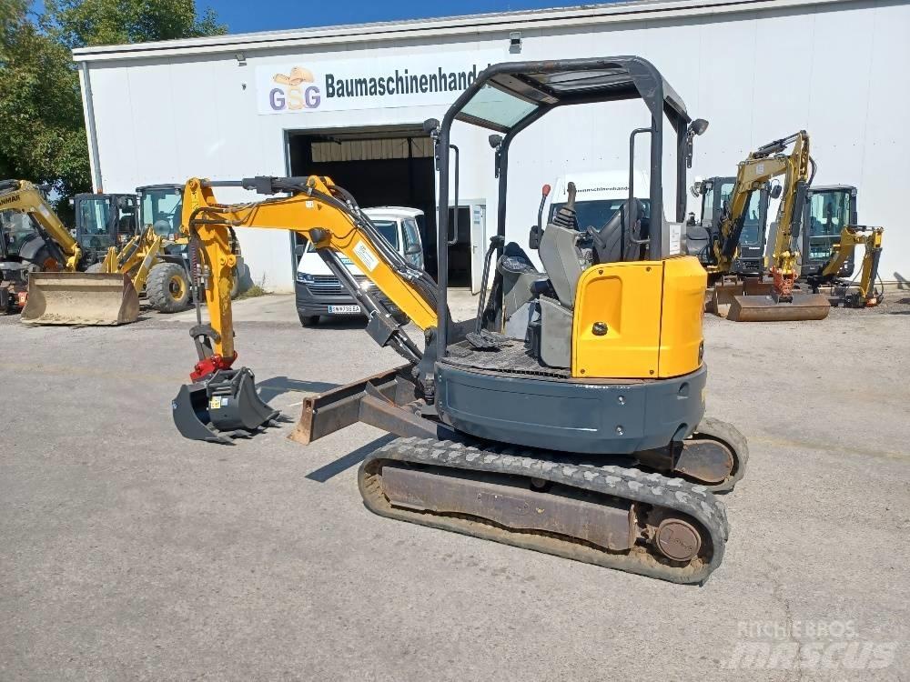 Bobcat E 26 Miniescavatori