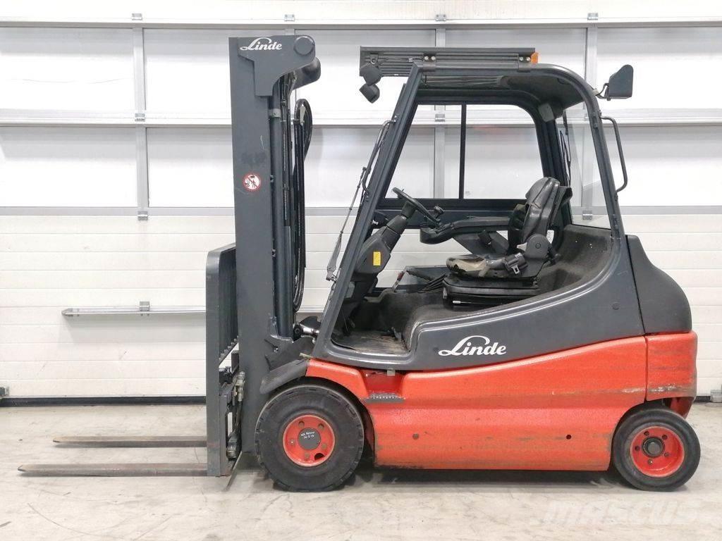 Linde E25-03 Carrelli elevatori elettrici