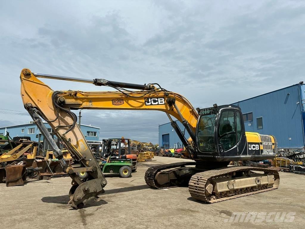 JCB JS 240 N LC Escavatori cingolati